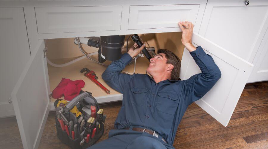 Local tankless water heater installation in Aplington, IA